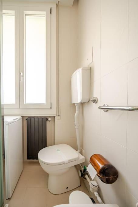 Casa Con 2 Camere Da Letto E Parcheggio A בולוניה מראה חיצוני תמונה
